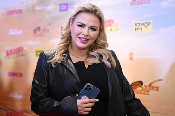 Анна Семенович не смогла купить квартиру в Турции