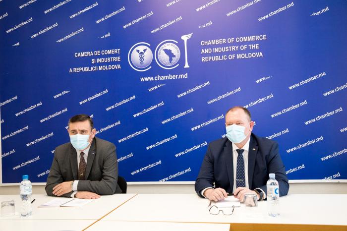 Аурелиу Чокой обсудил с бизнес-средой деятельность во время чрезвычайного положения