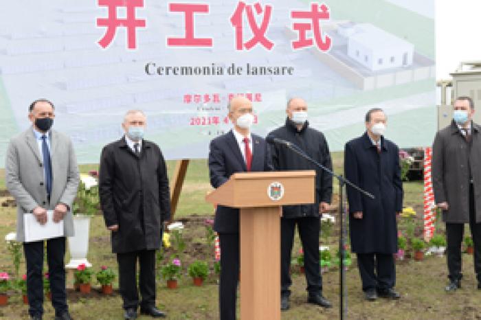 CHINA SPRIJINĂ CONSTRUCȚIA CELEI MAI MARI CENTRALE SOLARE DIN MOLDOVA