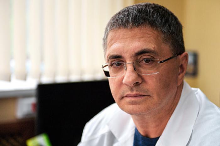Доктор Мясников назвал предвестник инсульта и вспомнил необычный симптом