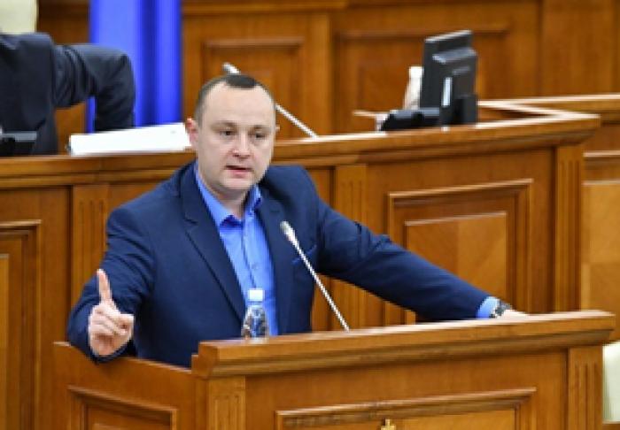 DUPĂ ALEGERILE PARLAMENTARE, PARTIDUL SOCIALIŞTILOR POATE CREA O COALIŢIE CU ORICE PARTID: VLAD BATRÎNCEA