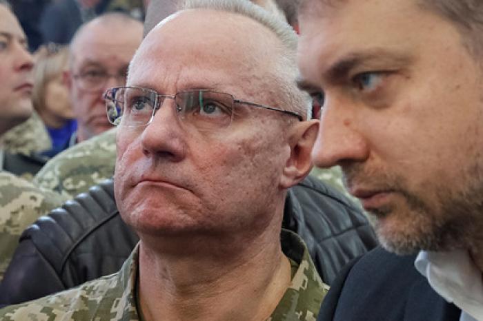 Главком ВСУ призвал не сеять панику и не создавать вооруженные формирования