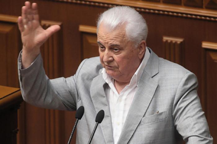 Кравчук рассказал о готовности внука стрелять по людям с «российскими флагами»