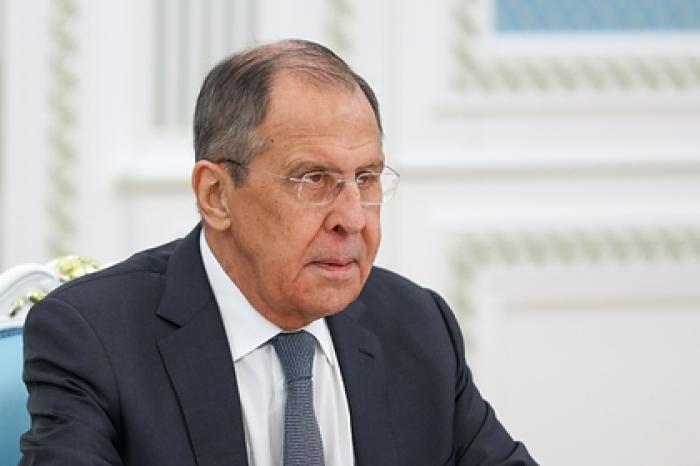 Лавров понадеялся на возобновление авиасообщения с курортами Египта