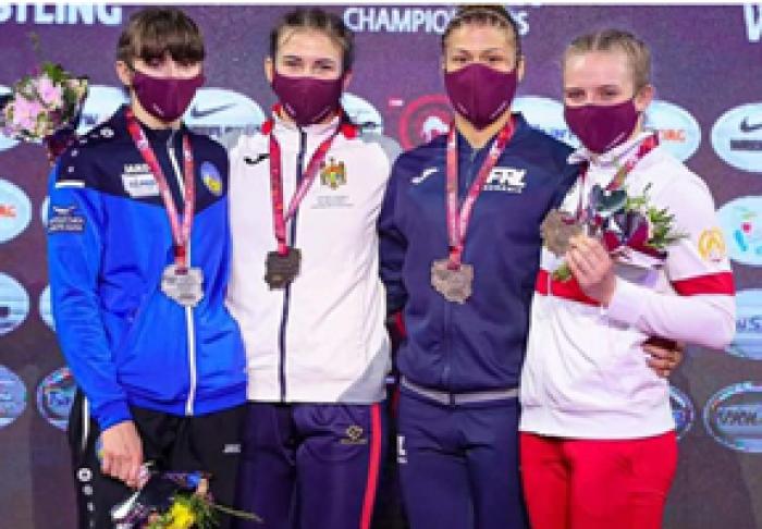 PERFORMANŢA DE SUCCES A REPREZENTANŢILOR MOLDOVEI LA CAMPIONATUL EUROPEAN DE LUPTE