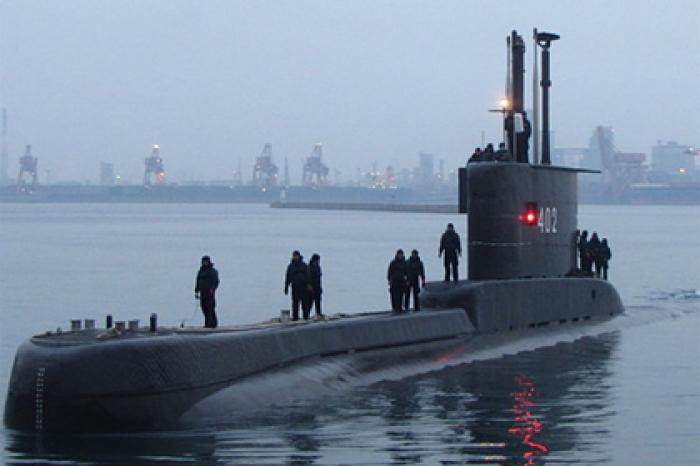 Подлодка с 53 моряками пропала без вести в Индонезии