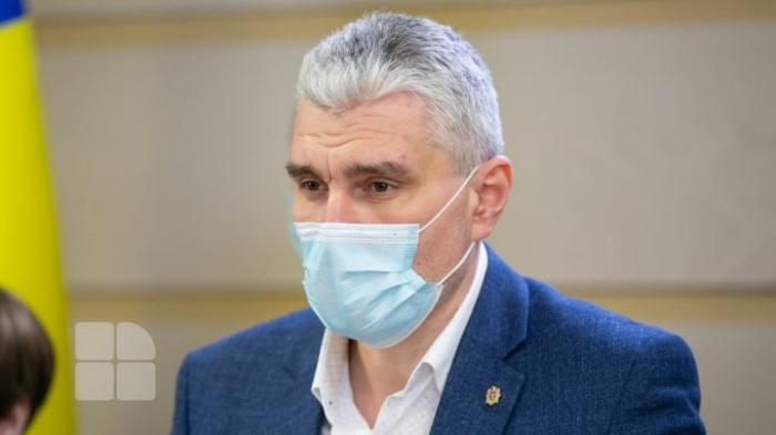 Slusari, despre Ciocoi: Nu are rost de cerut de la un Zaporojeț prestația lui BMW. Domnul Ciocoi nu vrea și nu poate să fie prim-ministru