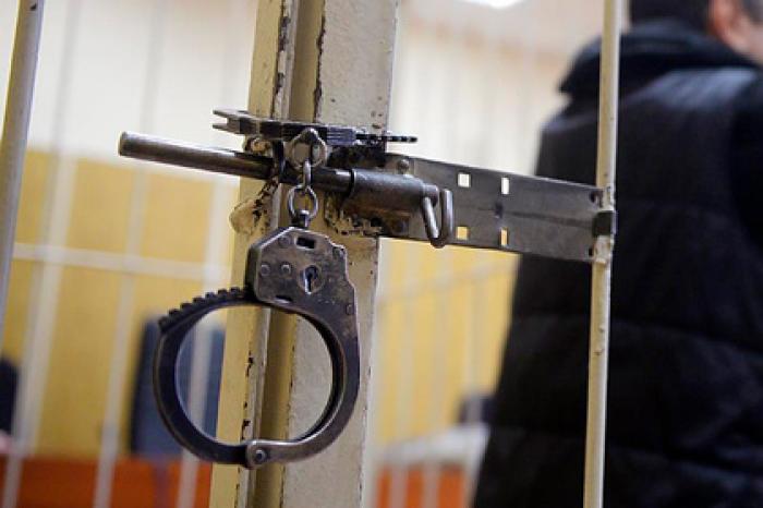 У генерала ФСБ и его семьи захотели изъять машины, квартиру и загородный дом