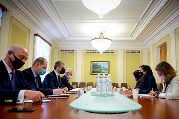 Украина призвала страны НАТО повысить боеготовность из-за Донбасса