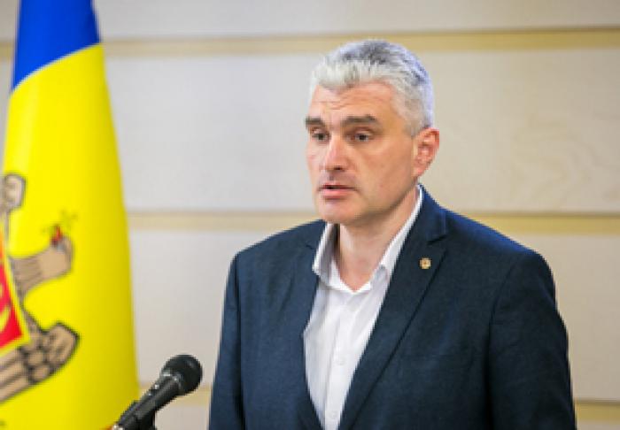 VICEPREŞEDINTELE PARLAMENTULUI A SOLICITAT GUVERNULUI SĂ EXTINDĂ INTERDICŢIA PENTRU EXPORTUL DE GRÂU