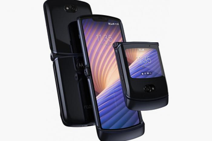 В России начали продавать новую Motorola Razr