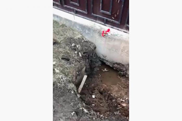 Яма с грязью насмерть засосала россиянина