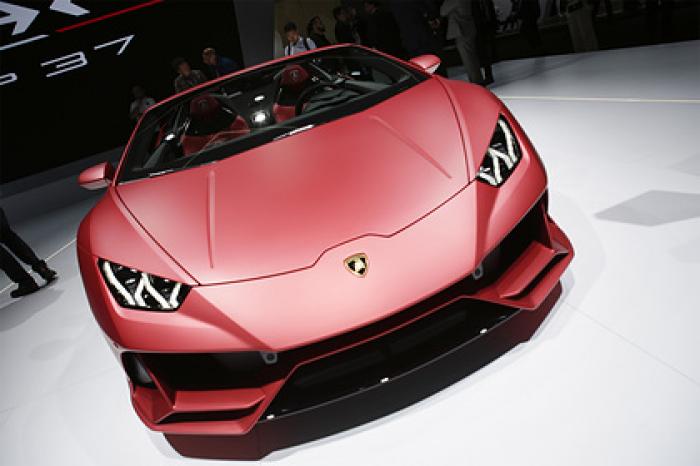 Безработный голодал 33 дня и чуть не умер ради Lamborghini