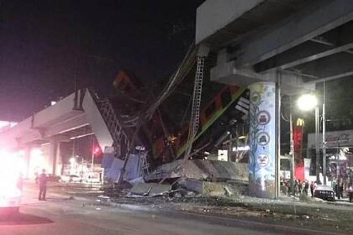 Более 10 человек погибли при обрушении метромоста в Мехико
