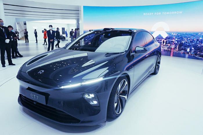 Главный конкурент Tesla в Китае решил удвоить производство электрокаров
