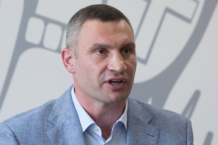 Кличко прокомментировал визит силовиков цитатой из «Брат-2»