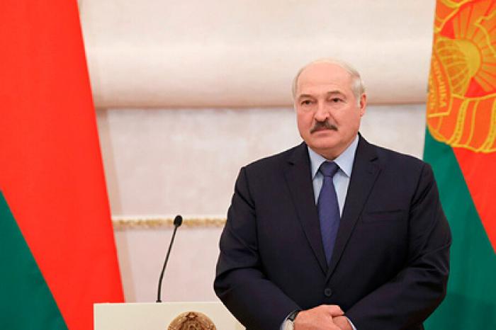 Лукашенко пояснил судьбу декрета на случай гибели президента