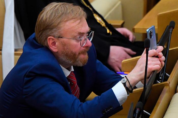 Милонов предложил задействовать Нурмагомедова в борьбе с «гейством» на экранах