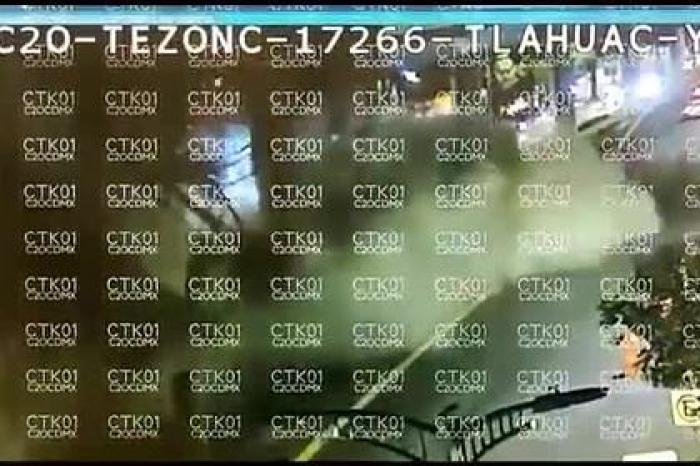 Момент крушения моста в Мехико попал на видео