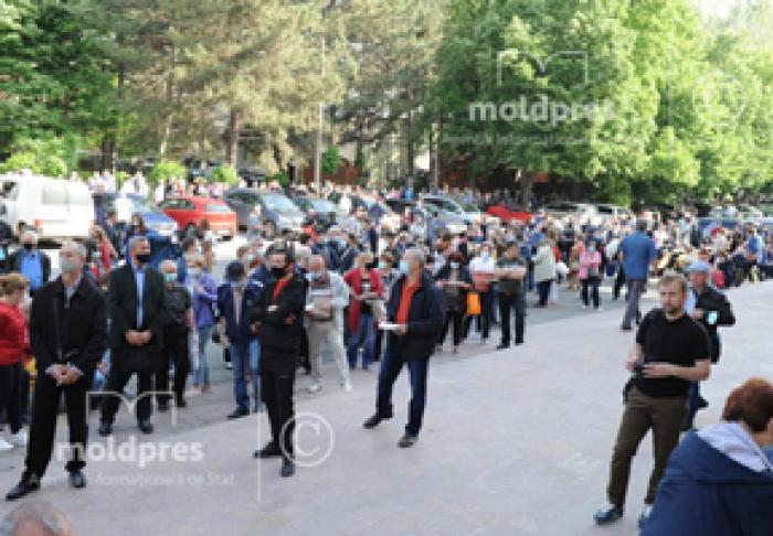 ÎN CELE TREI ZILE ALE MARATONULUI DE VACCINARE ÎMPOTRIVA CORONAVIRUS AU FOST IMUNIZAŢI PESTE 5500 DE OAMENI