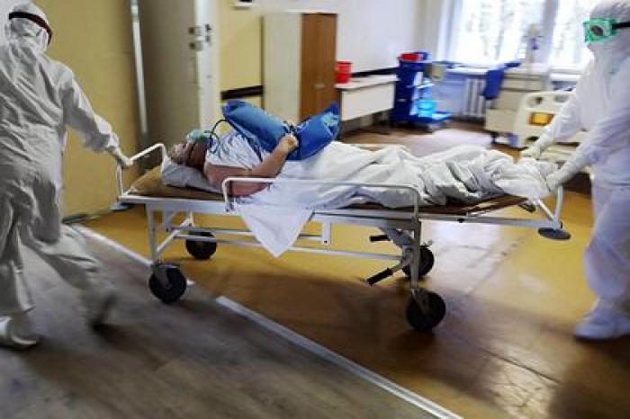 Попова заявила об уходе сезонного коронавируса из циркуляции