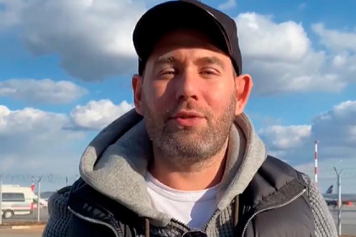 Слепаков в стихах сообщил о разводе