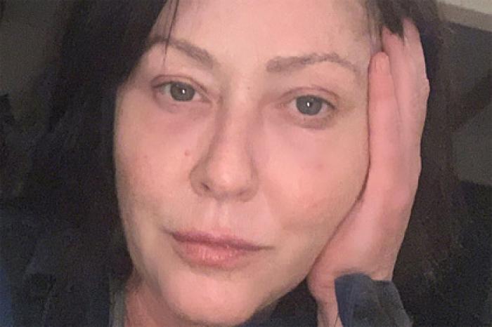 50-летняя актриса из «Зачарованных» показала лицо без макияжа