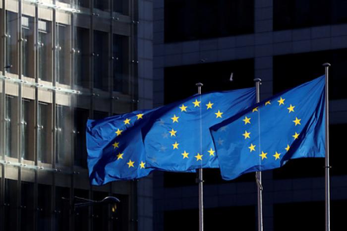 Bloomberg узнало о санкциях ЕС против десятков людей и организаций Белоруссии