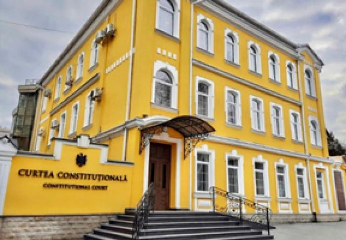 CC A RESPINS SESIZĂRILE REFERITOR LA CERERILE DE DESCHIDERE A SECŢIILOR DE VOTARE ÎN STRĂINĂTATE ŞI ÎN TRANSNISTRIA