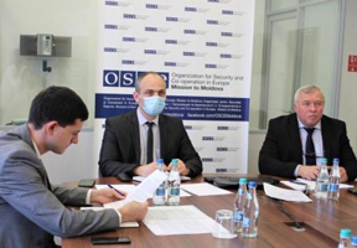OFIȚERII VAMALI DIN MOLDOVA ȘI TRANSNISTRIA AU DISCUTAT DESPRE TRANZITUL RUTIER DE MĂRFURI