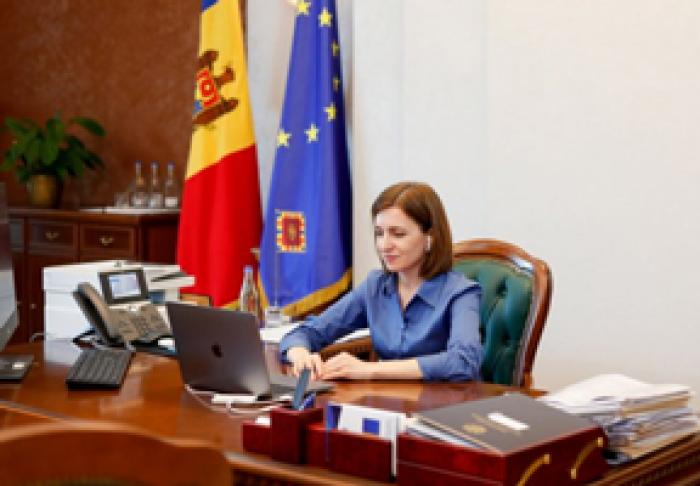 PREŞEDINTELE MAIA SANDU A DISCUTAT CU AMBASADORII ŢĂRILOR UE SUBIECTELE CU PRIVIRE LA ALEGERILE ANTICIPATE ŞI REDRESAREA ECONOMICĂ A ŢĂRII