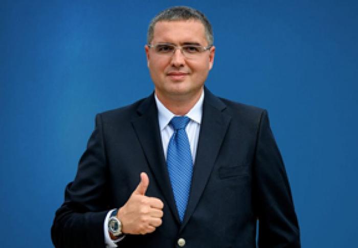 RENATO USATÎI INTENŢIONEAZĂ ÎN NOUL PARLAMENT SĂ ANULEZE DUBLA CETĂŢENIE PENTRU DEMNITARI
