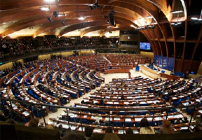 SESIUNEA DE VARĂ A APCE LA STRASBURG