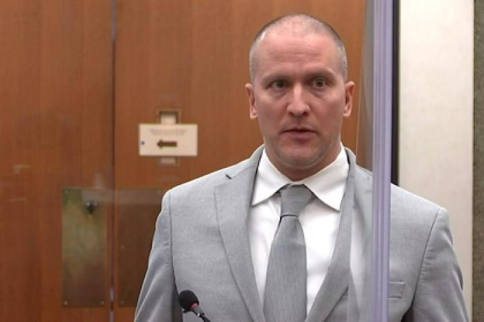 Убившему Джорджа Флойда экс-полицейскому дали 22,5 года тюрьмы