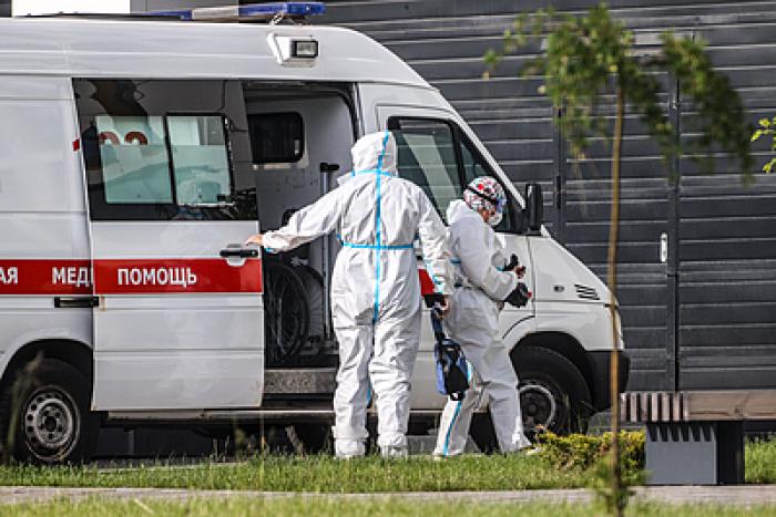 Власти Москвы напомнили работодателям об обязанностях по вакцинации сотрудников