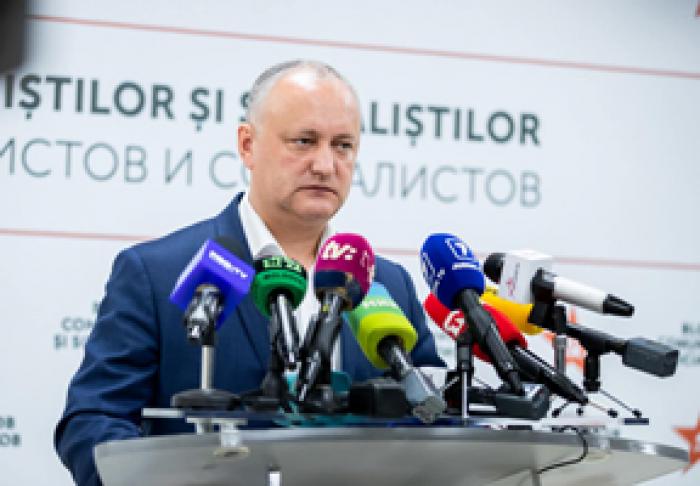 LIDERUL SOCIALIST A RECUNOSCUT ÎNFRÂNGEREA PARTIDULUI SĂU LA ALEGERILE PARLAMENTARE ȘI I-A FELICITAT PE OPONENȚI