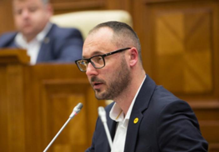 SERGIU LITVINENCO: NOUL PARLAMENT VA AVEA DOI VICEPREȘEDINȚI ȘI 11 COMISII PERMANENTE