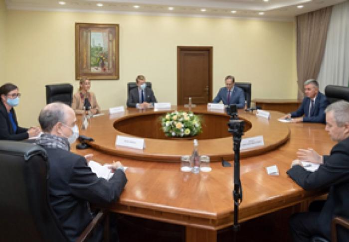 LIDERUL DE LA TIRASPOL A DISCUTAT CU NOUL AMBASADOR AL SUEDIEI PLANUL VIITOAREI ÎNTREVEDERI CU PREȘEDINTELE OSCE