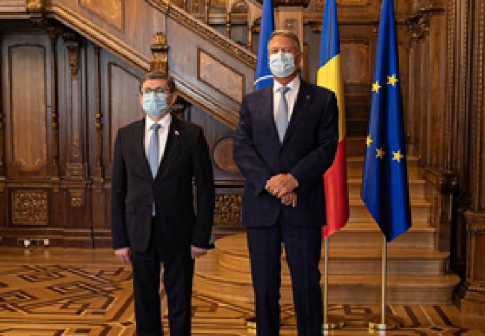 PREŞEDINTELE PARLAMENTULUI RM A AVUT O ÎNTREVEDERE CU PREŞEDINTELE ROMÂNIEI, REAFIRMÂND ANGAJAMENTUL DE A IMPLEMENTA AGENDA DE REFORME