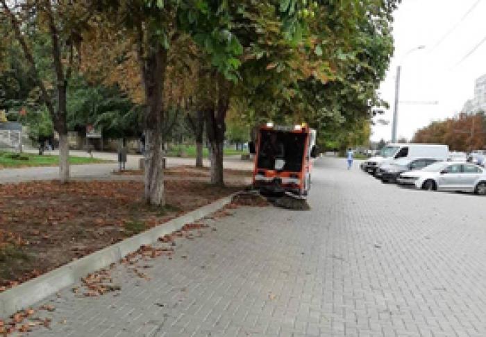 PRIMARUL DE CHIȘINĂU A ÎNDEMNAT MEMBRII GUVERNULUI ȘI PARLAMENTULUI SĂ SE ALĂTURE SÂMBĂTĂ LA CAMPANIA DE SALUBRIZARE A ORAȘULUI