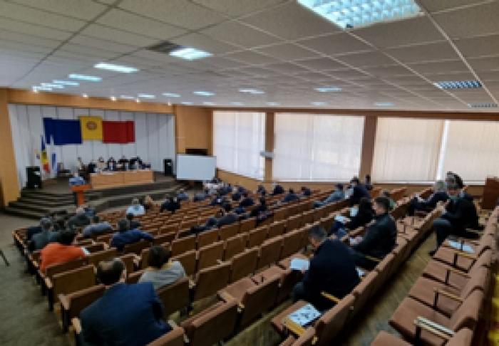APROAPE 26 MIL. LEI A CÂȘTIGAT MUNICIPALITATEA DIN VÂNZAREA A 12 TERENURI SCOASE LA LICITAȚIA CU STRIGARE