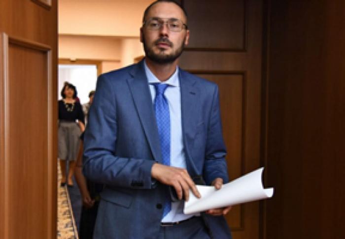 MOŢIUNEA SIMPLĂ ASUPRA ACTIVITĂŢII MINISTERULUI JUSTIŢIEI NU A ÎNTRUNIT NUMĂRUL SUFICIENT DE VOTURI