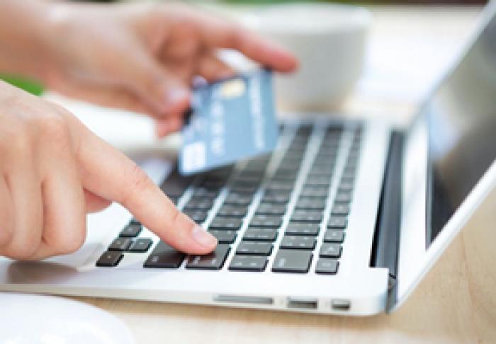 VOTAT ÎN PRIMA LECTURĂ. REACȚIA INTERNET MAGAZINELOR LA INIȚIATIVA DEPUTAȚILOR DE A INTERZICE VÂNZAREA ONLINE A PRODUSELOR FĂRĂ FUM