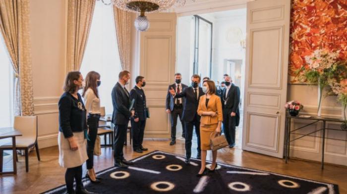 Maia Sandu a avut o întrevedere cu președintele Franței, Emmanuel Macron. Vezi ce subiecte au discutat