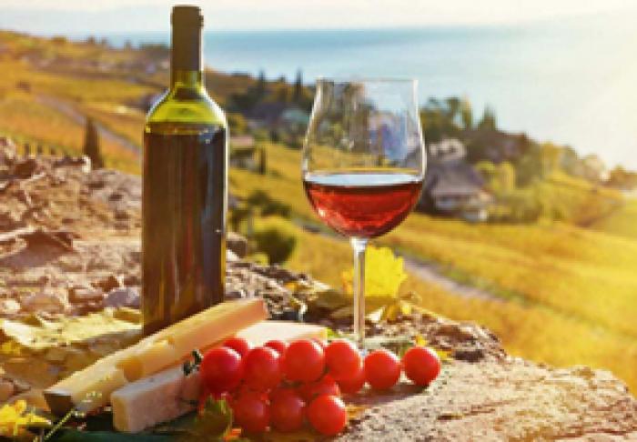 ​MOLDOVA A CELEBRAT PENTRU PRIMA DATĂ ZIUA MONDIALĂ A TURISMULUI VITIVINICOL