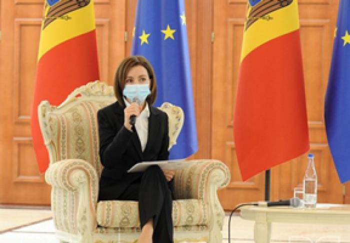 PREŞEDINTELE A RELATAT DESPRE SPRIJINIREA MEDIULUI DE AFACERI ŞI ÎMBUNĂTĂŢIREA SECURITĂŢII ENERGETICE A ŢĂRII