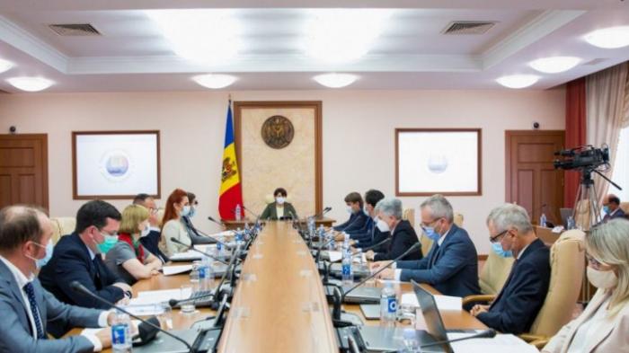 Proiectul PAS privind interzicerea publicității loteriei şi pariurilor sportive, avizat de Guvern fără analiza impactului negativ asupra bugetului de stat