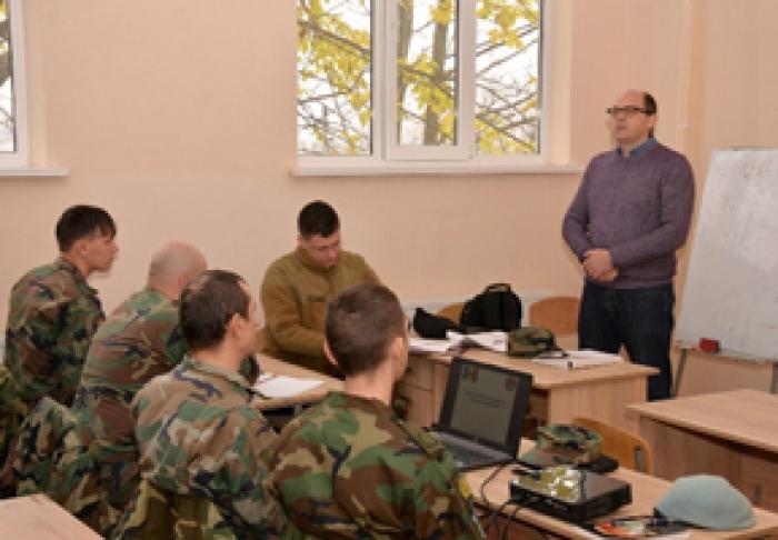 ИТАЛЬЯНСКИЕ ВОЕННЫЕ ЭКСПЕРТЫ ПРОВЕРИЛИ МИРОТВОРЦЕВ ВООРУЖЕННЫХ СИЛ МОЛДОВЫ