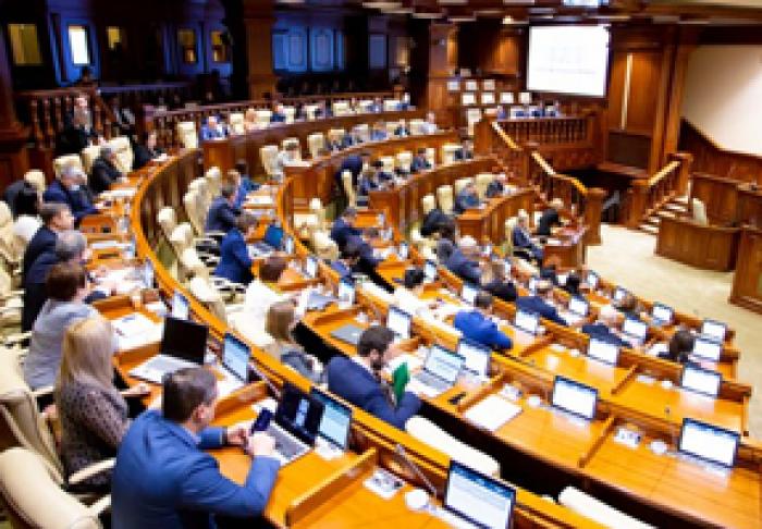 ПАРЛАМЕНТ СОВЕРШЕНСТВУЕТ МЕХАНИЗМЫ ЗАЩИТЫ ОТ ДИСКРИМИНАЦИИ