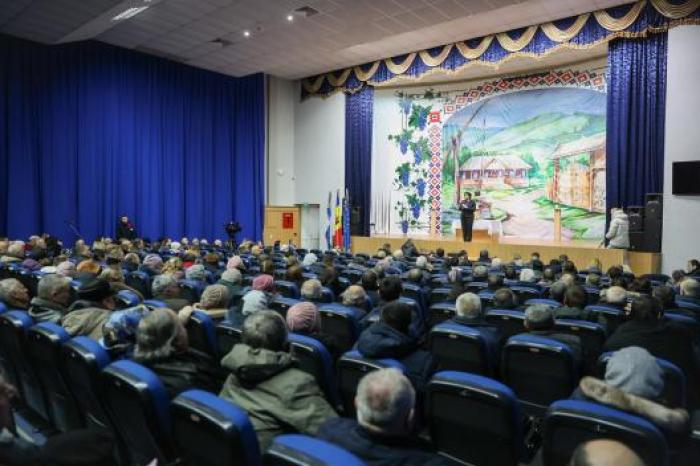 Natalia Gavrilița a discutat cu locuitorii din raionul Nisporeni despre măsurile Guvernului de susținere a populației